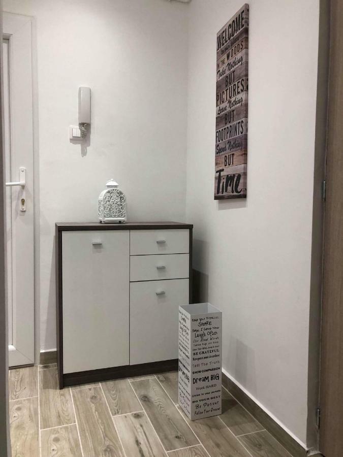Zsuzsi Apartman ชิโอฟก ภายนอก รูปภาพ